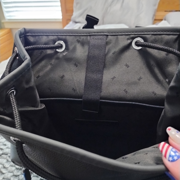 Brand New Michael Kors Backpack NWOT - Picture 5 of 6